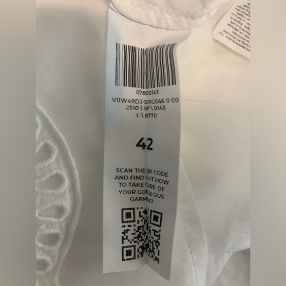 120% Lino White Dress - Picture 5 of 8